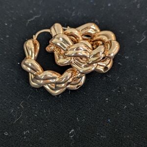 Elegant Gold Chain Link Earrings